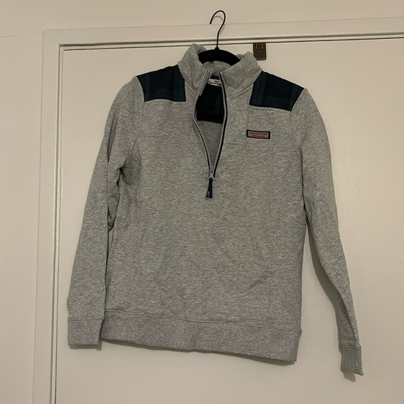 Vineyard Vines Holiday Plaid Women’s Shep Shirt - size small - Picture 1 of 7